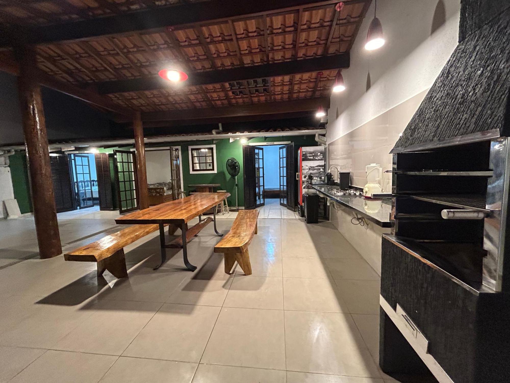 Casa Com Piscina *