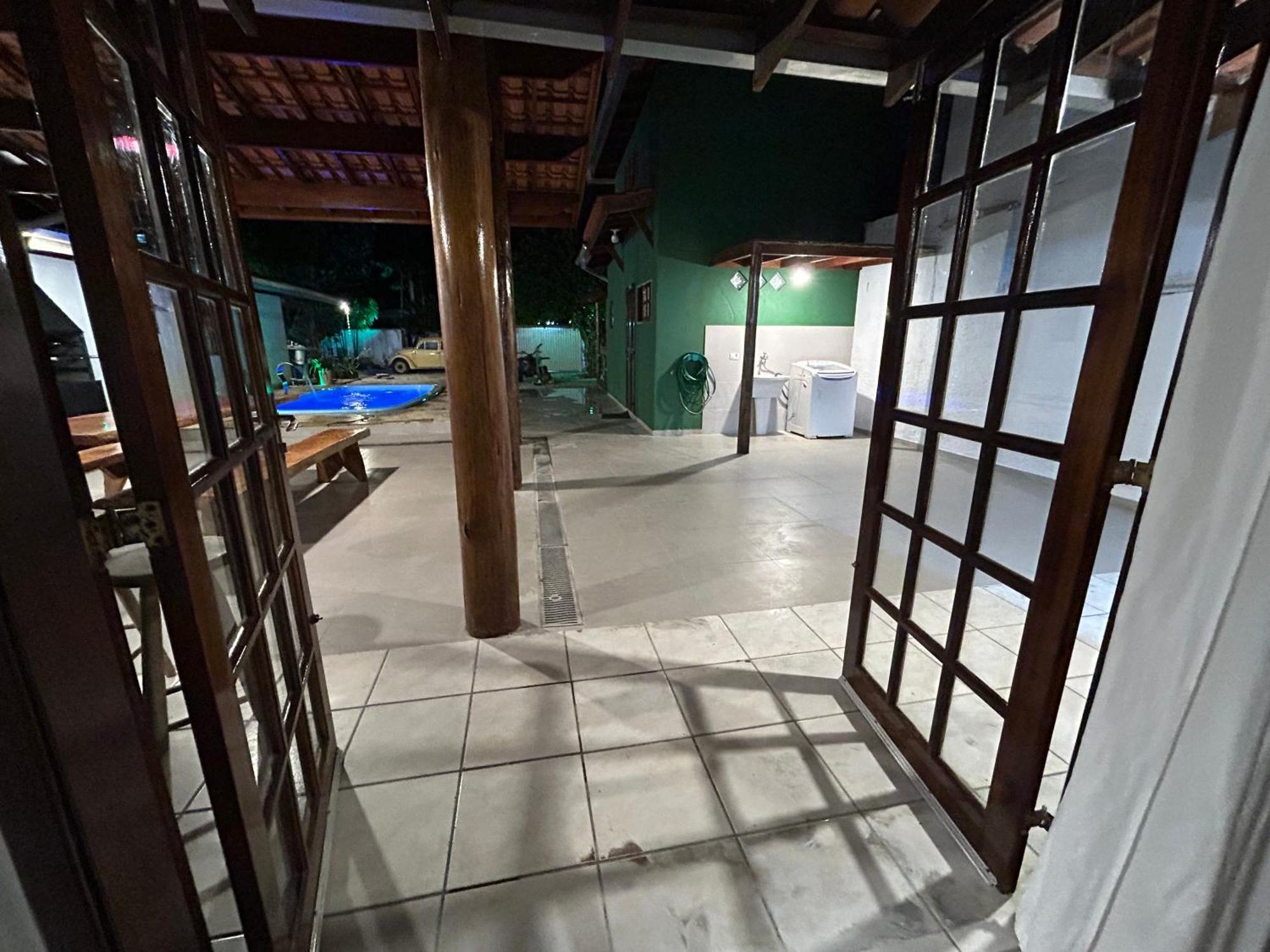 Casa Com Piscina * Ubatuba